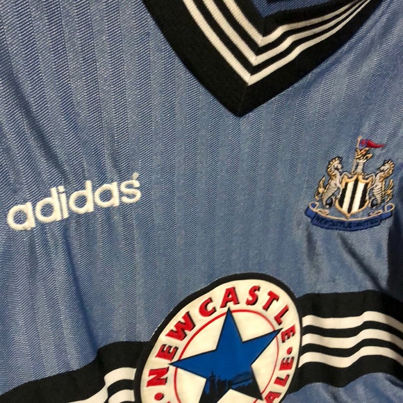Newcastle United Away Jersey 1996/97 - Large - Picture 4 of 6